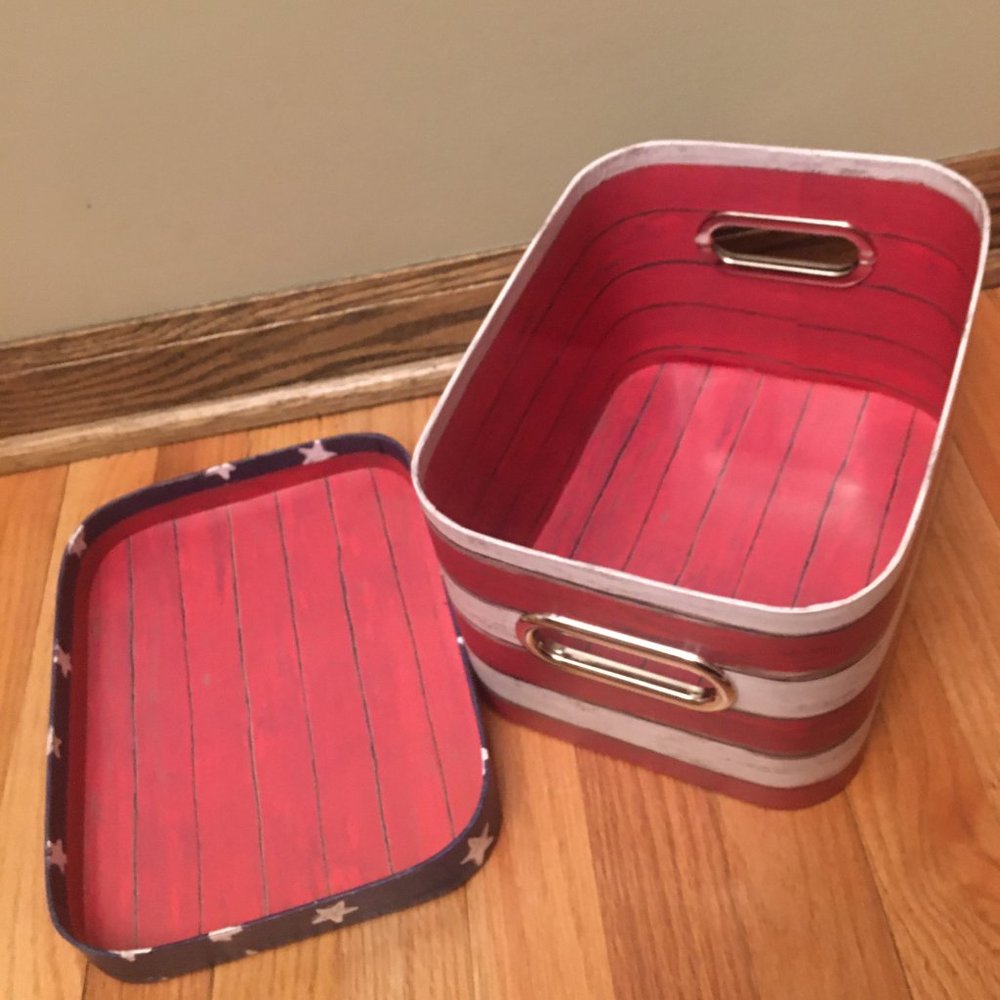 american flag storage case (10.55" x 7.80" x 6.06") - Picture 2 of 3